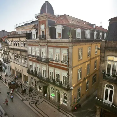 Apartment Moon House-santa Catarina Porto