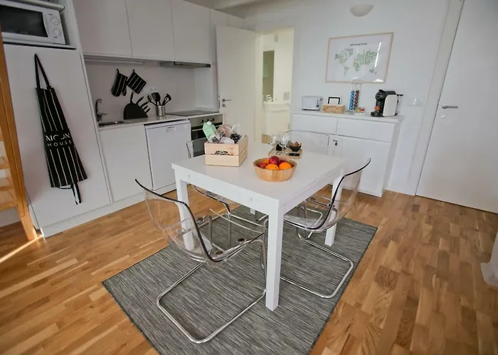 Moon House-santa Catarina * Oporto