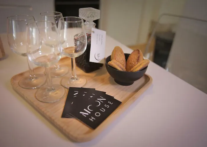 Moon House-santa Catarina Oporto